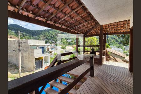 Casa de condomínio para alugar com 1000m², 2 quartos e 8 vagasVaranda da Sala