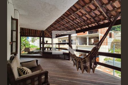 Casa de condomínio para alugar com 1000m², 2 quartos e 8 vagasVaranda da Sala