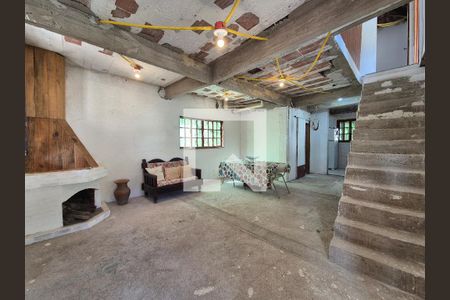 Sala de casa de condomínio para alugar com 2 quartos, 1000m² em Vargem Grande, Rio de Janeiro