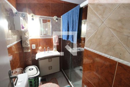 Banheiro de casa à venda com 2 quartos, 60m² em Piedade, Rio de Janeiro