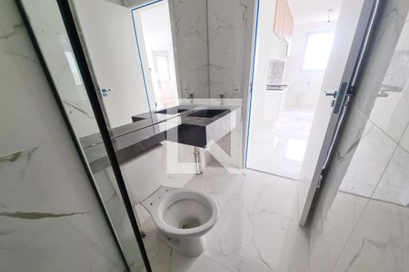 Apartamento para alugar com 33m², 2 quartos e 1 vaga Apartamento para alugar com 33m², 2 quartos e 1 vagaBanheiro