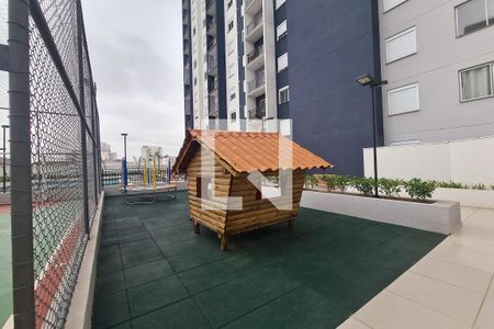 Apartamento para alugar com 33m², 2 quartos e 1 vaga Apartamento para alugar com 33m², 2 quartos e 1 vagaÁrea comum - Playground