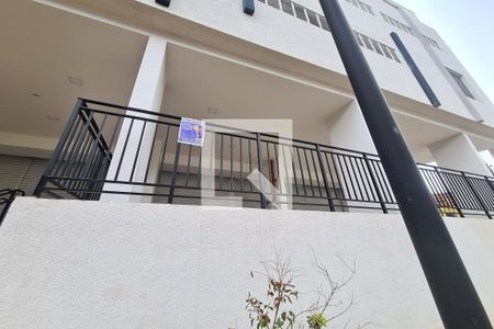 Apartamento para alugar com 33m², 2 quartos e 1 vaga Apartamento para alugar com 33m², 2 quartos e 1 vagaplaquinha
