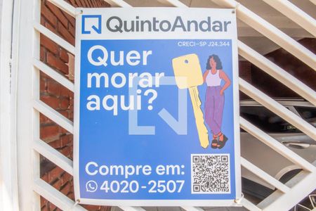 Casa à venda com 200m², 3 quartos e 2 vagas Casa à venda com 200m², 3 quartos e 2 vagasPlaca