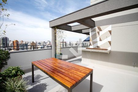 Studio para alugar com 25m², 1 quarto e sem vaga Studio para alugar com 25m², 1 quarto e sem vagaÁrea comum - Churrasqueira