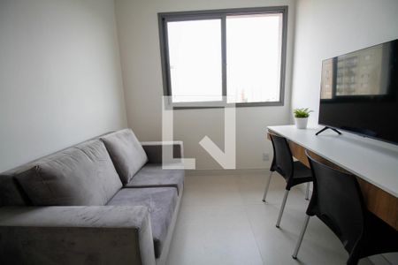 Sala de kitnet/studio para alugar com 1 quarto, 25m² em Pinheiros, São Paulo