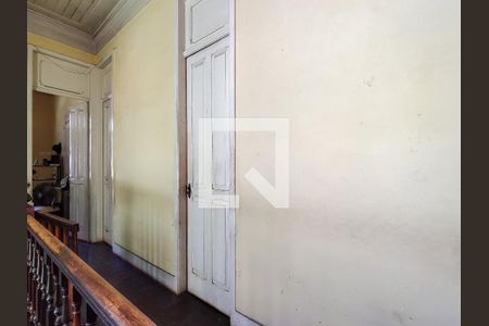 Casa à venda com 257m², 4 quartos e 4 vagas Casa à venda com 257m², 4 quartos e 4 vagasHall social