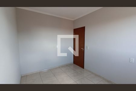 Quarto 2 de apartamento para alugar com 2 quartos, 59m² em Jardim Itangua, Sorocaba