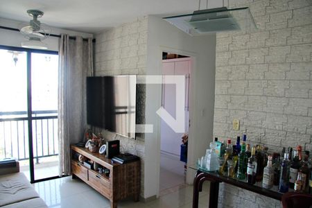 Sala  de apartamento para alugar com 2 quartos, 46m² em Portal dos Gramados, Guarulhos