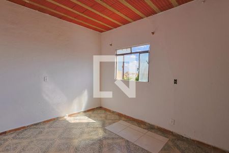 Casa para alugar com 50m², 1 quarto e sem vagaSuíte