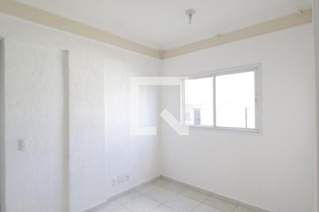 Sala de apartamento para alugar com 2 quartos, 47m² em Carajás, Uberlândia