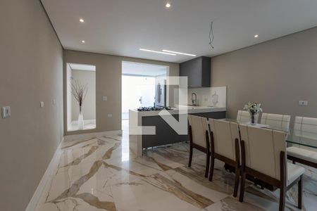 Casa à venda com 160m², 3 quartos e 2 vagasCozinha