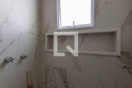 Casa à venda com 160m², 3 quartos e 2 vagasBanheiro da Suíte 2