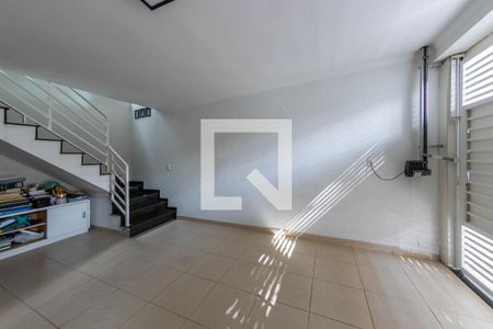 Casa à venda com 160m², 3 quartos e 2 vagasGaragem