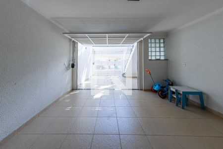 Casa à venda com 160m², 3 quartos e 2 vagasGaragem