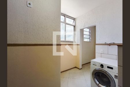 Apartamento à venda com 102m², 3 quartos e 1 vagaÁrea de Serviço