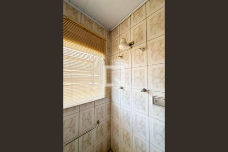 Casa à venda com 105m², 2 quartos e 2 vagasBanheiro