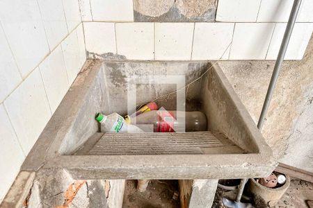 Casa à venda com 105m², 2 quartos e 2 vagasArea de serviço