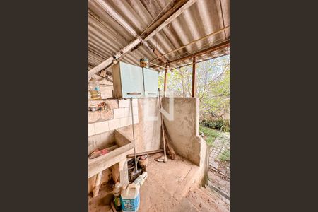 Casa à venda com 105m², 2 quartos e 2 vagasArea de serviço