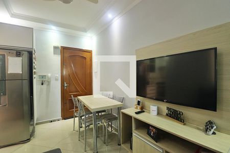 Sala de apartamento à venda com 2 quartos, 45m² em Vila Alto de Santo André, Santo André
