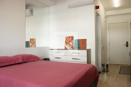 Quarto de kitnet/studio à venda com 1 quarto, 30m² em Pinheiros, São Paulo