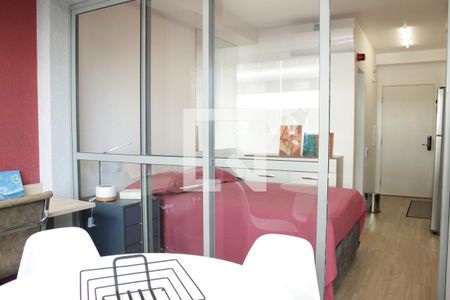 Varanda de kitnet/studio à venda com 1 quarto, 30m² em Pinheiros, São Paulo