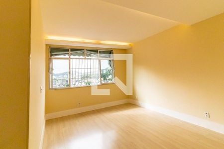 Sala de apartamento para alugar com 2 quartos, 75m² em Fonseca, Niterói