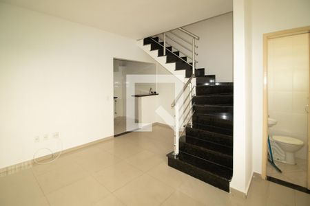 Casa de condomínio para alugar com 90m², 2 quartos e 2 vagasSala 