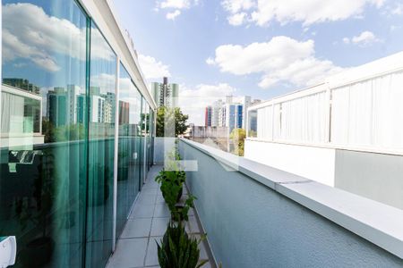 Apartamento à venda com 140m², 3 quartos e 2 vagas Apartamento à venda com 140m², 3 quartos e 2 vagasVaranda da Cobertura