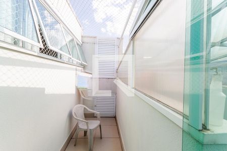 Apartamento à venda com 140m², 3 quartos e 2 vagas Apartamento à venda com 140m², 3 quartos e 2 vagasCobertura