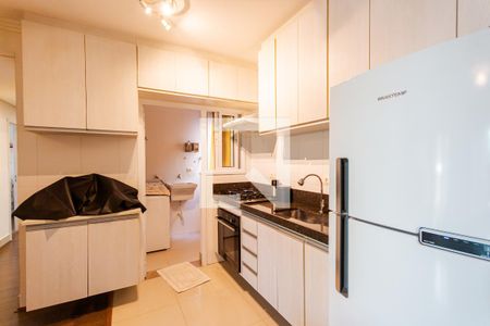 Apartamento à venda com 140m², 3 quartos e 2 vagas Apartamento à venda com 140m², 3 quartos e 2 vagasCozinha