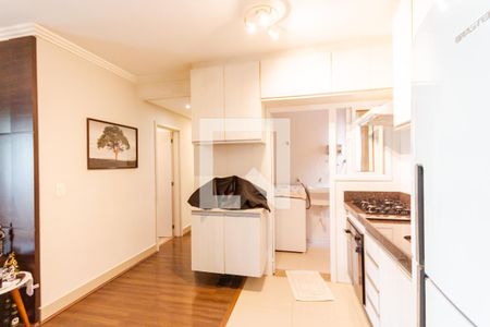 Apartamento à venda com 140m², 3 quartos e 2 vagas Apartamento à venda com 140m², 3 quartos e 2 vagasCozinha