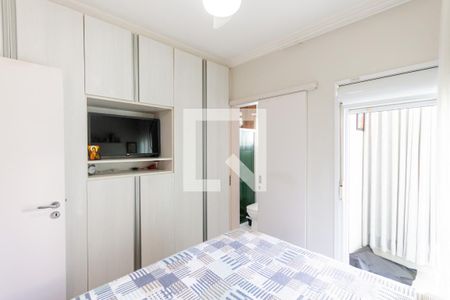 Apartamento à venda com 140m², 3 quartos e 2 vagas Apartamento à venda com 140m², 3 quartos e 2 vagasSuíte