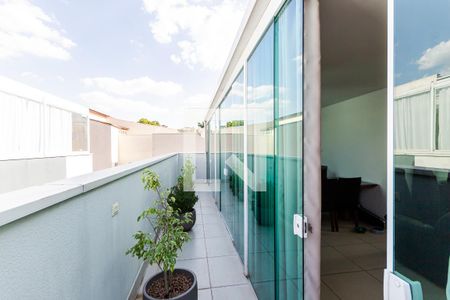 Apartamento à venda com 140m², 3 quartos e 2 vagas Apartamento à venda com 140m², 3 quartos e 2 vagasVaranda da Cobertura