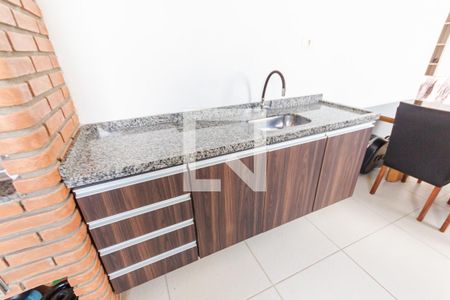 Apartamento à venda com 140m², 3 quartos e 2 vagas Apartamento à venda com 140m², 3 quartos e 2 vagasPia