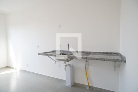 Cozinha de apartamento para alugar com 1 quarto, 25m² em Bela Vista, São Paulo