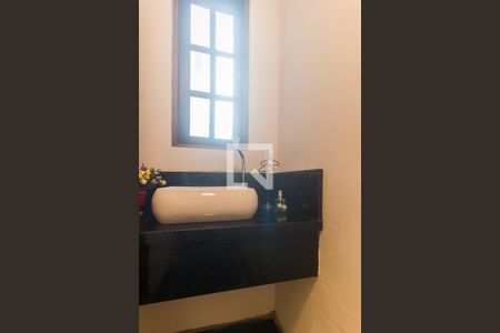 Casa para alugar com 480m², 3 quartos e 5 vagasLavabo