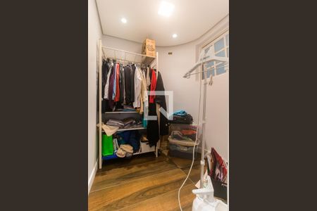 Casa para alugar com 480m², 3 quartos e 5 vagasCloset