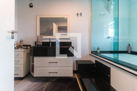 Casa para alugar com 480m², 3 quartos e 5 vagasBanheiro da Suíte 3