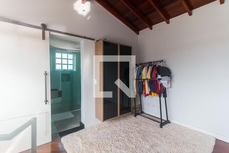 Casa para alugar com 480m², 3 quartos e 5 vagasMezanino