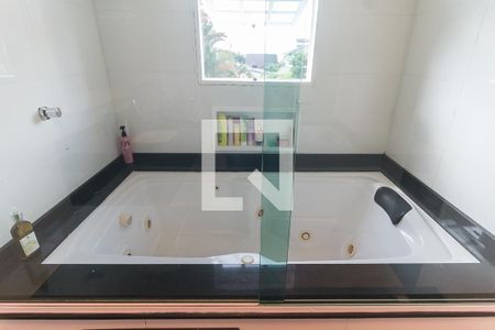 Casa para alugar com 480m², 3 quartos e 5 vagasBanheiro da Suíte 3