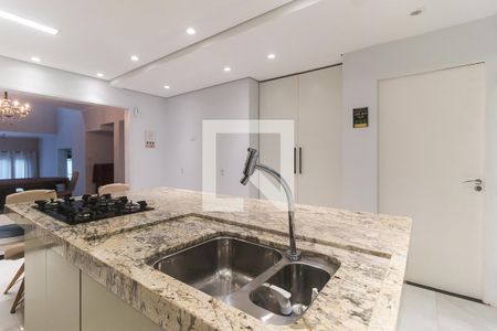 Casa para alugar com 480m², 3 quartos e 5 vagasCozinha