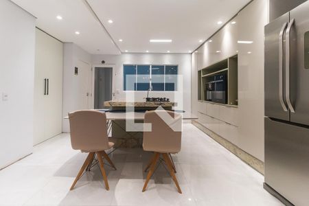 Casa para alugar com 480m², 3 quartos e 5 vagasCozinha