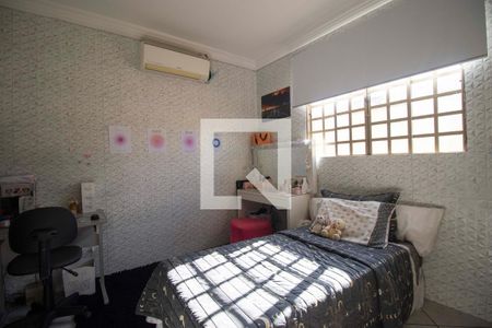 Quarto 2 de casa para alugar com 2 quartos, 200m² em Jardim Europa, Goiânia