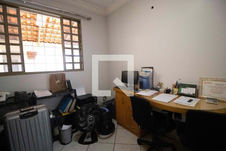 Quarto 1 de casa para alugar com 3 quartos, 200m² em Jardim Europa, Goiânia