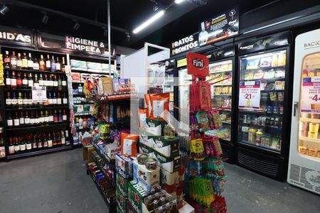 Studio à venda com 40m², 1 quarto e 1 vaga Studio à venda com 40m², 1 quarto e 1 vagaÁrea comum - Mercado