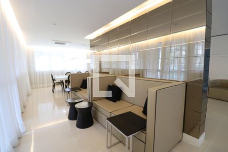 Studio à venda com 40m², 1 quarto e 1 vaga Studio à venda com 40m², 1 quarto e 1 vagaÁrea comum - Salão de festas