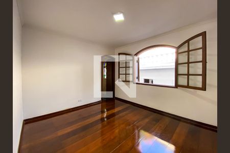 Casa à venda com 380m², 7 quartos e 3 vagasQuarto 6
