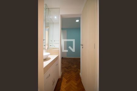 Apartamento para alugar com 105m², 4 quartos e 1 vagaBanheiro da Suíte 2