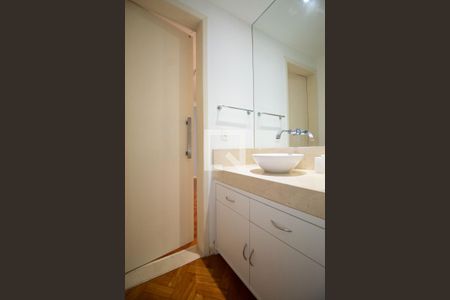 Apartamento para alugar com 105m², 4 quartos e 1 vagaBanheiro da Suíte 2